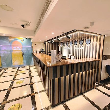 Saffron Hotel Dubai Eksteriør billede