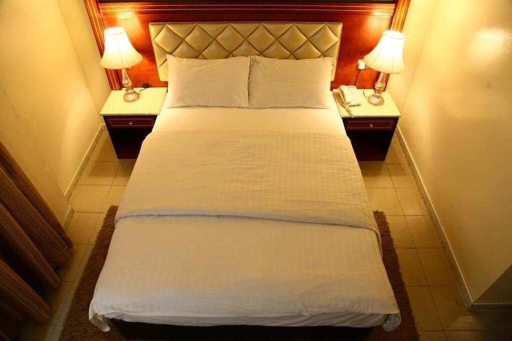 Saffron Hotel Dubai Eksteriør billede