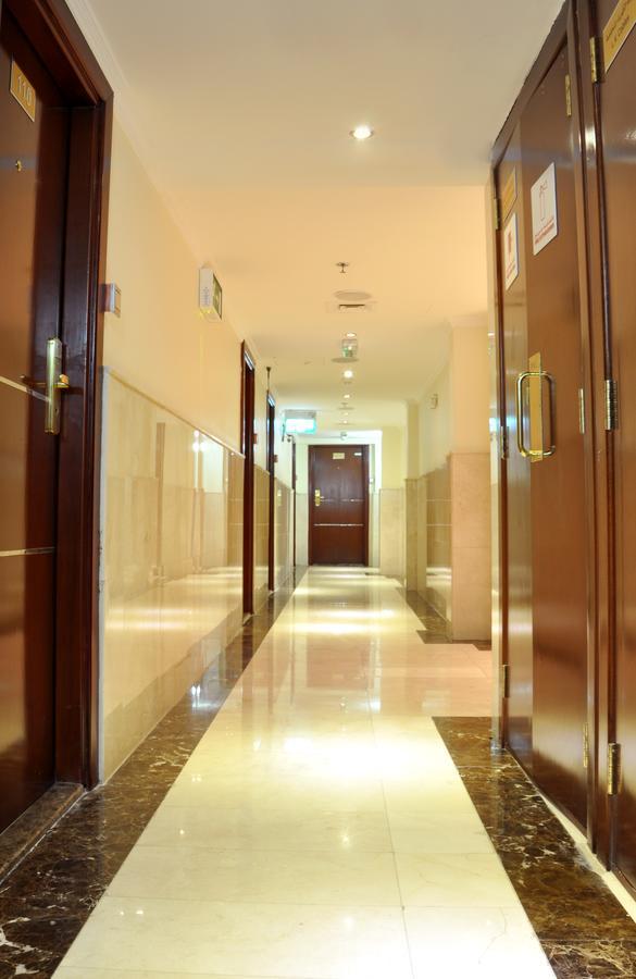 Saffron Hotel Dubai Eksteriør billede