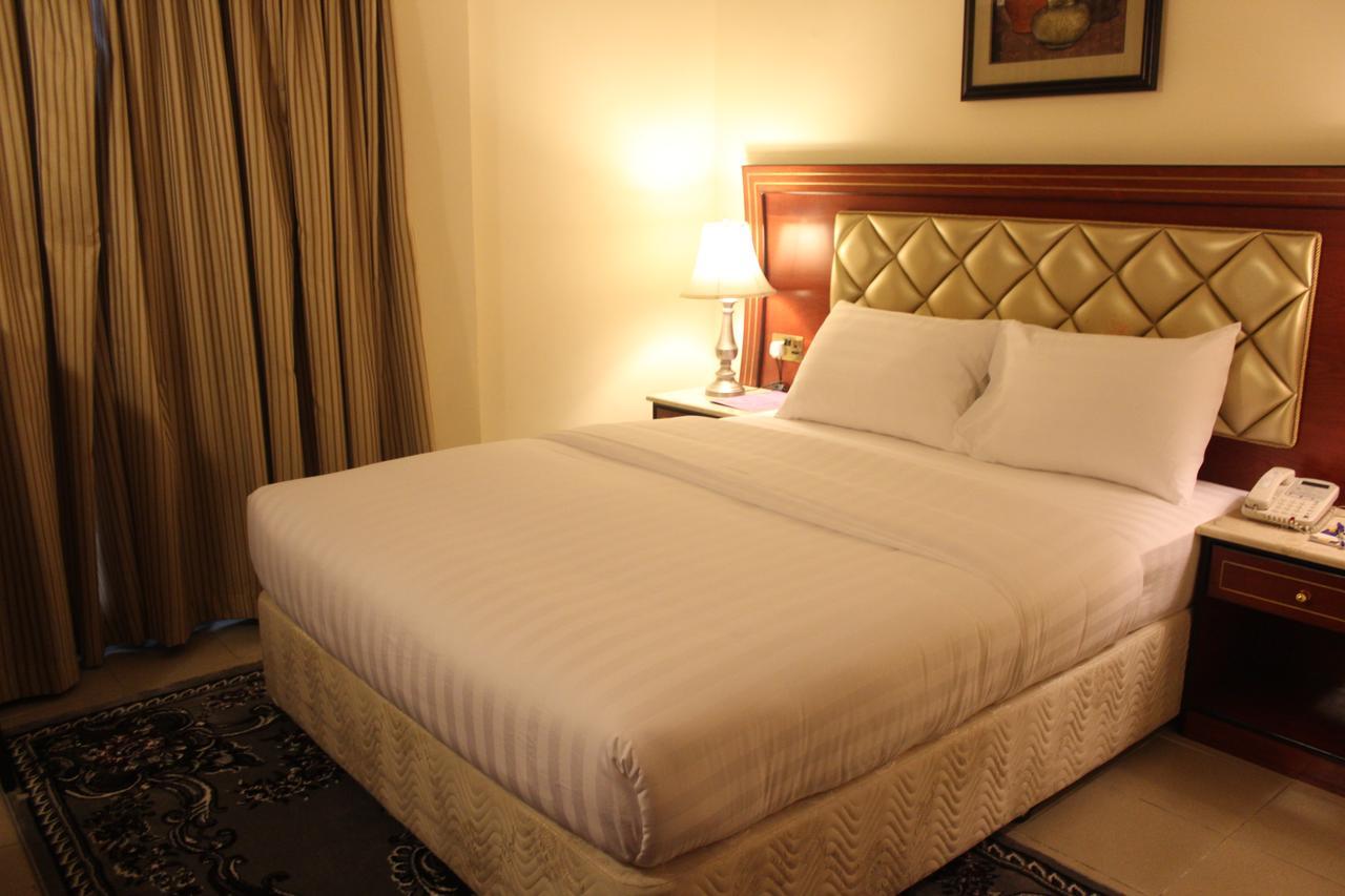Saffron Hotel Dubai Eksteriør billede